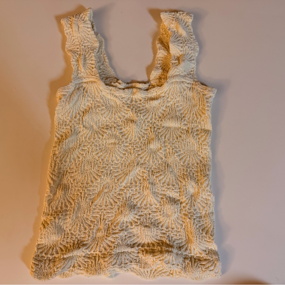 Textured Cream Sleeveless Top
